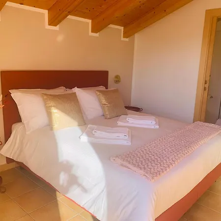 Relais Tesino * קסטלו טסינו